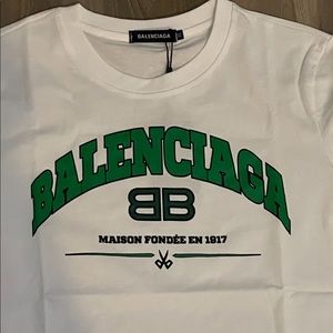 Balenciaga shirt supreme study bape Nike